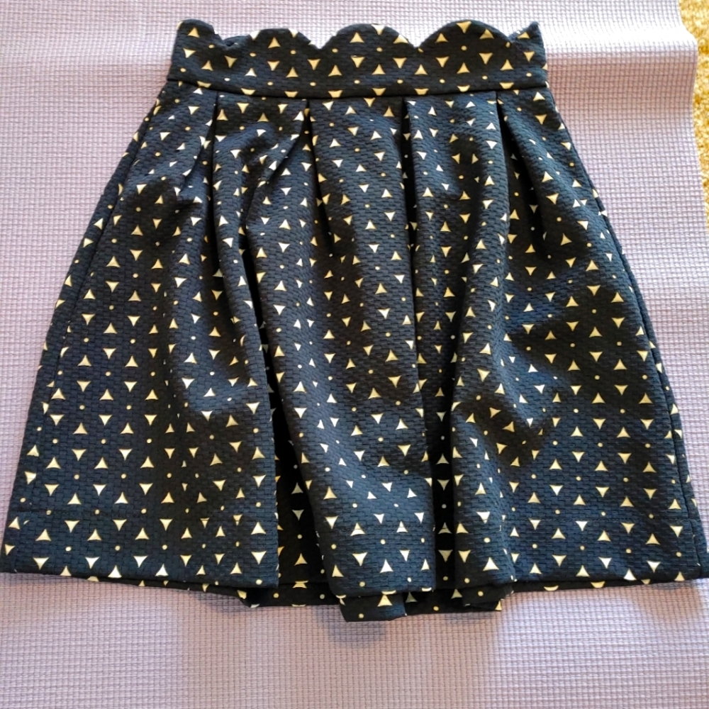 Women's dress skirt, navy, size S
